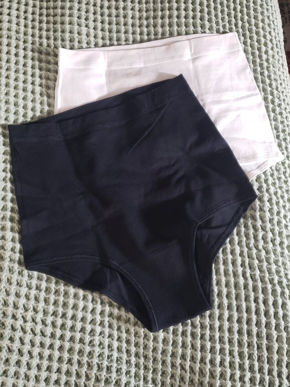 Purusha People - Black & White Daily Brief Bundle